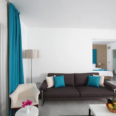 Hotel Saraya